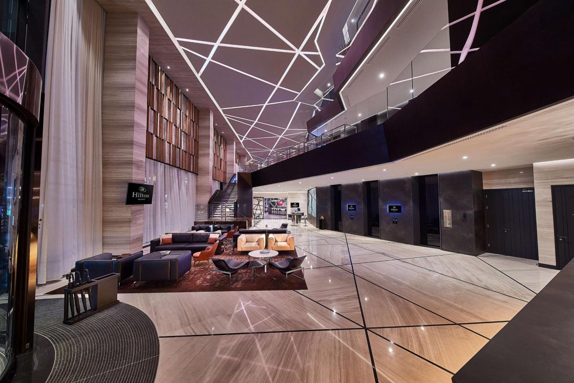 Hilton Hotel 5*